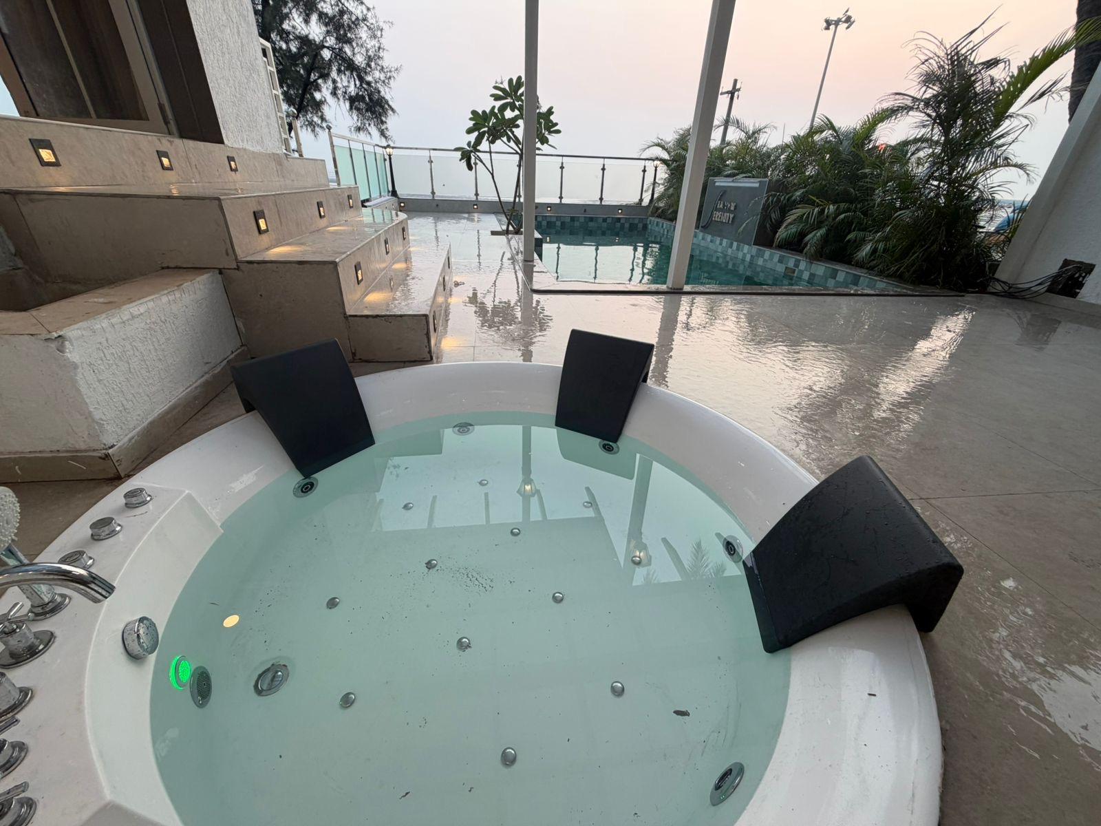 Sea view serenity - A villa by the waves – photo 3