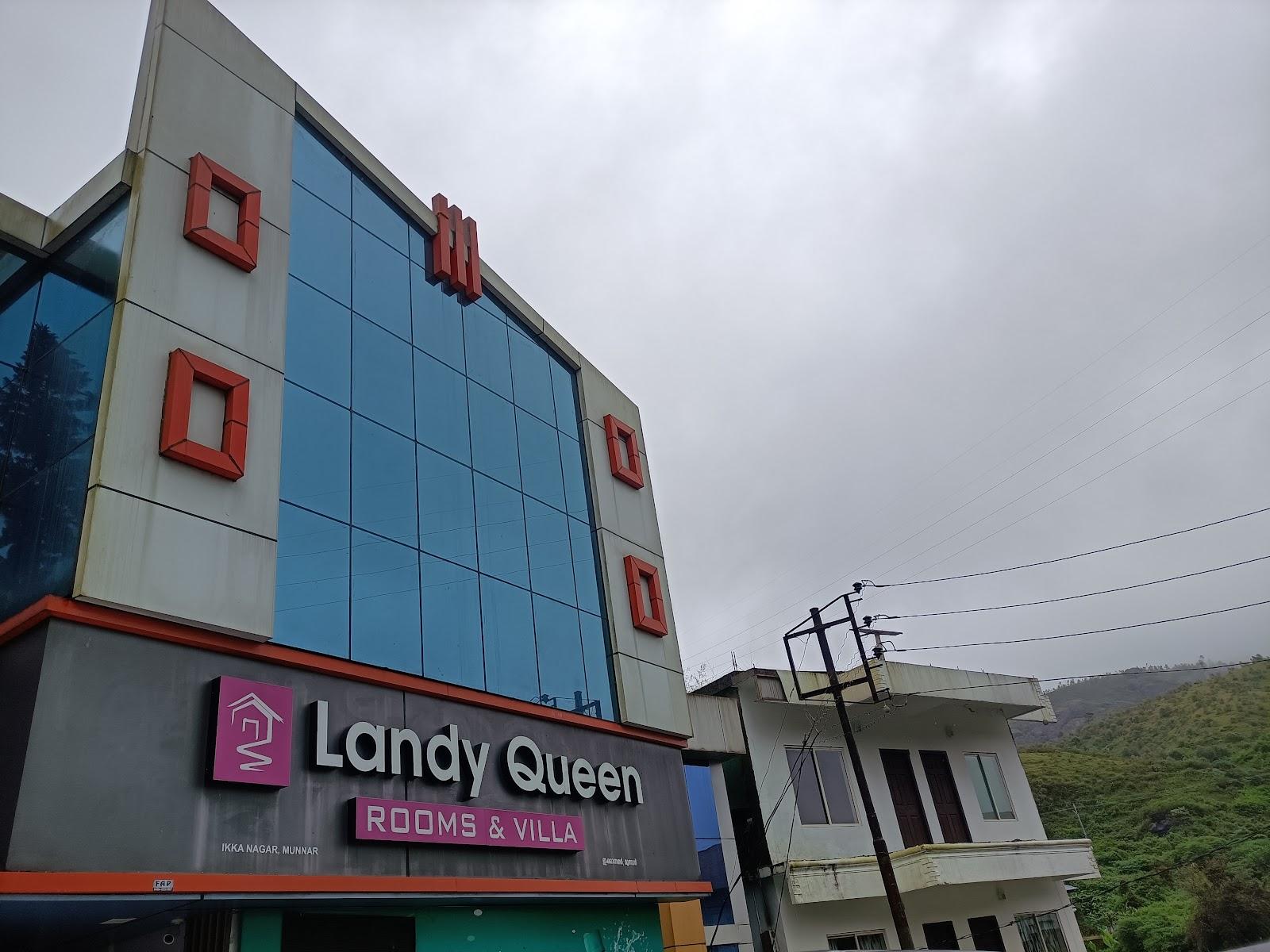 Landy Queen – photo 1
