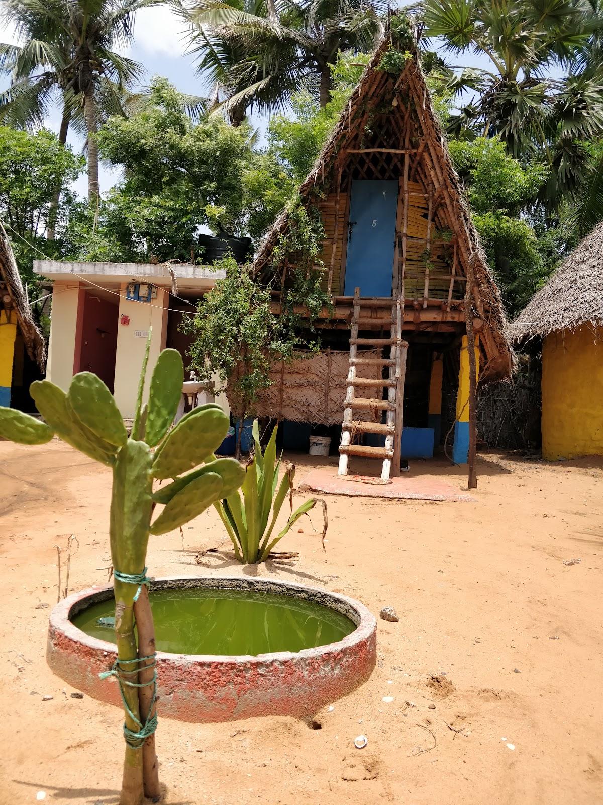 Aruoville Beach Sea View Huts
