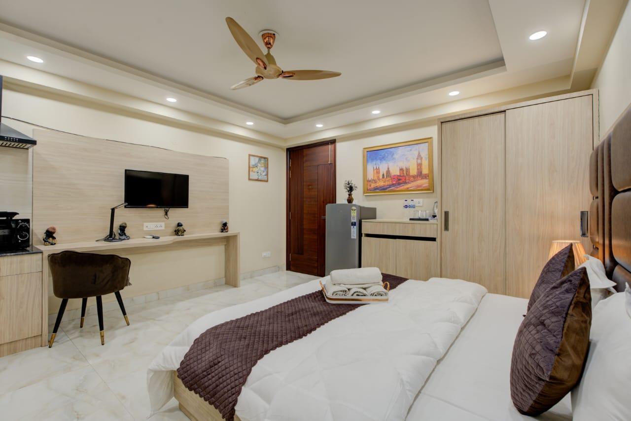 The Paras Studio Serviced Apartments – photo 2