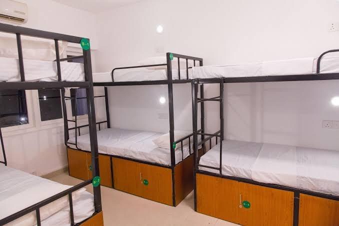 Hostel at Galle Face – photo 2