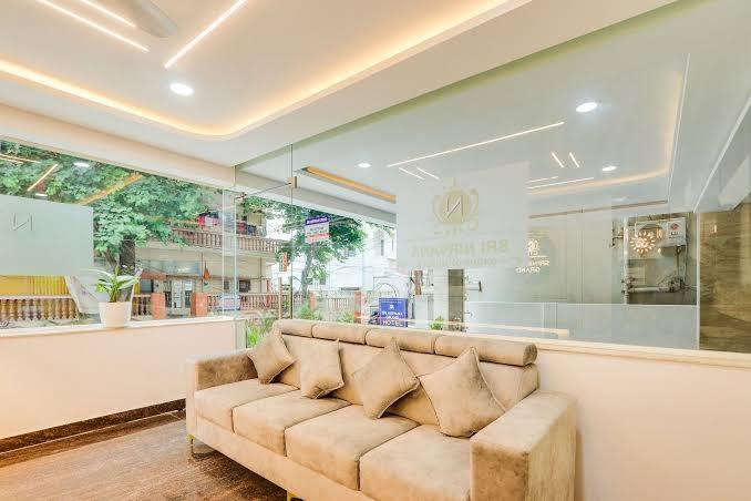 Super Townhouse Sri Nirvana Grand – photo 3