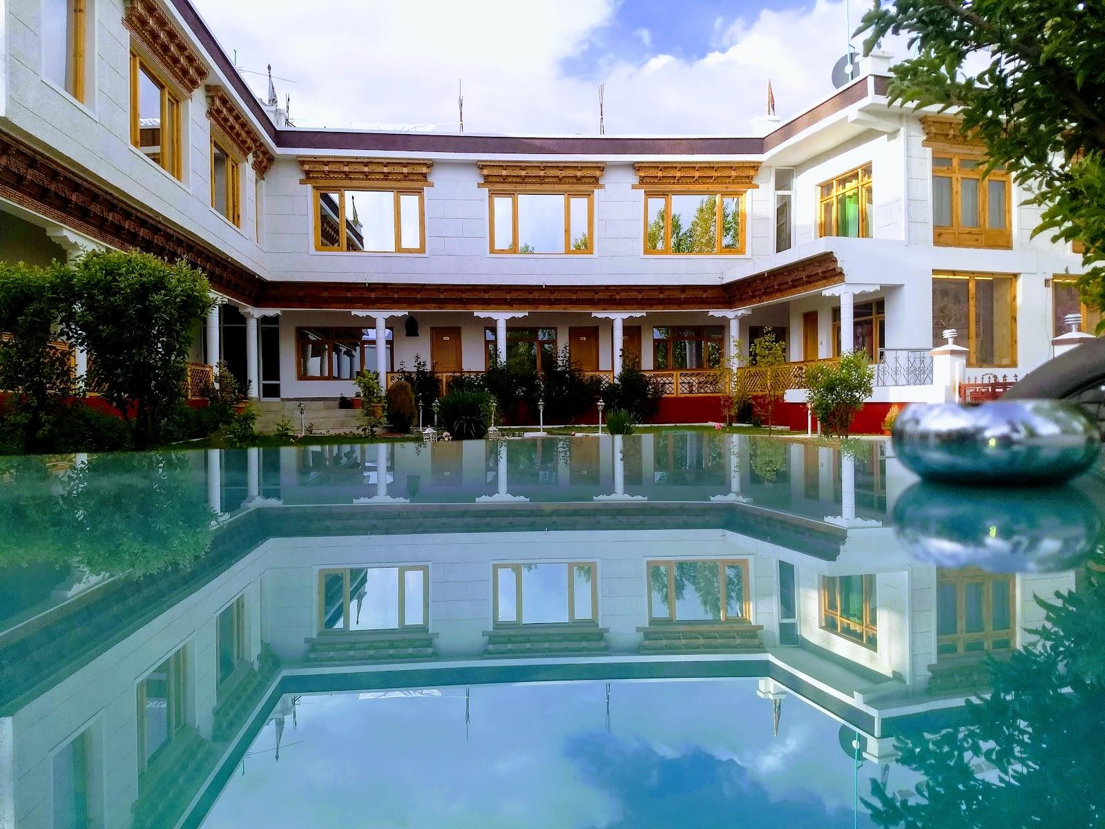 Zambala Inn