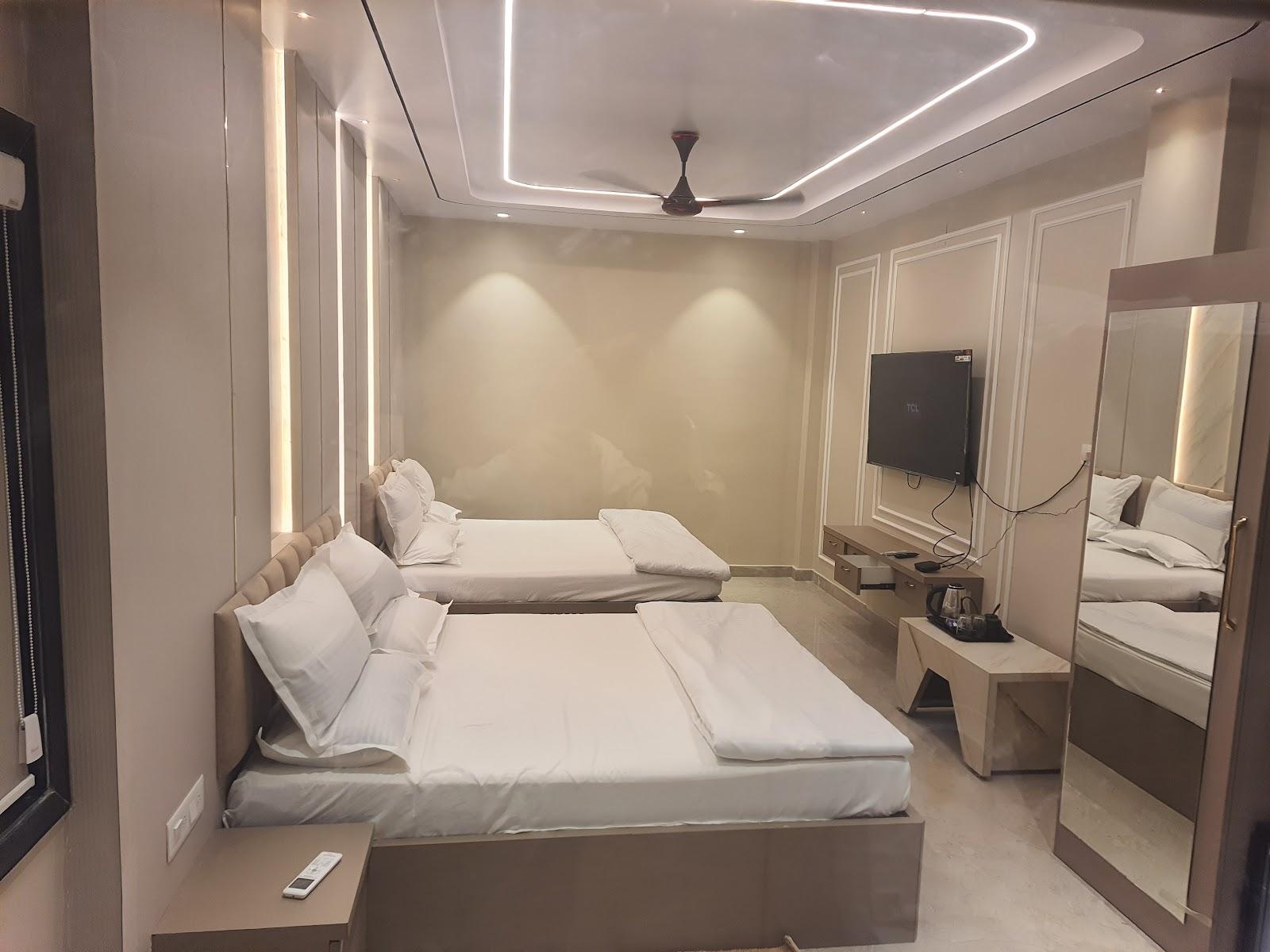 Hotel Pacific – photo 2