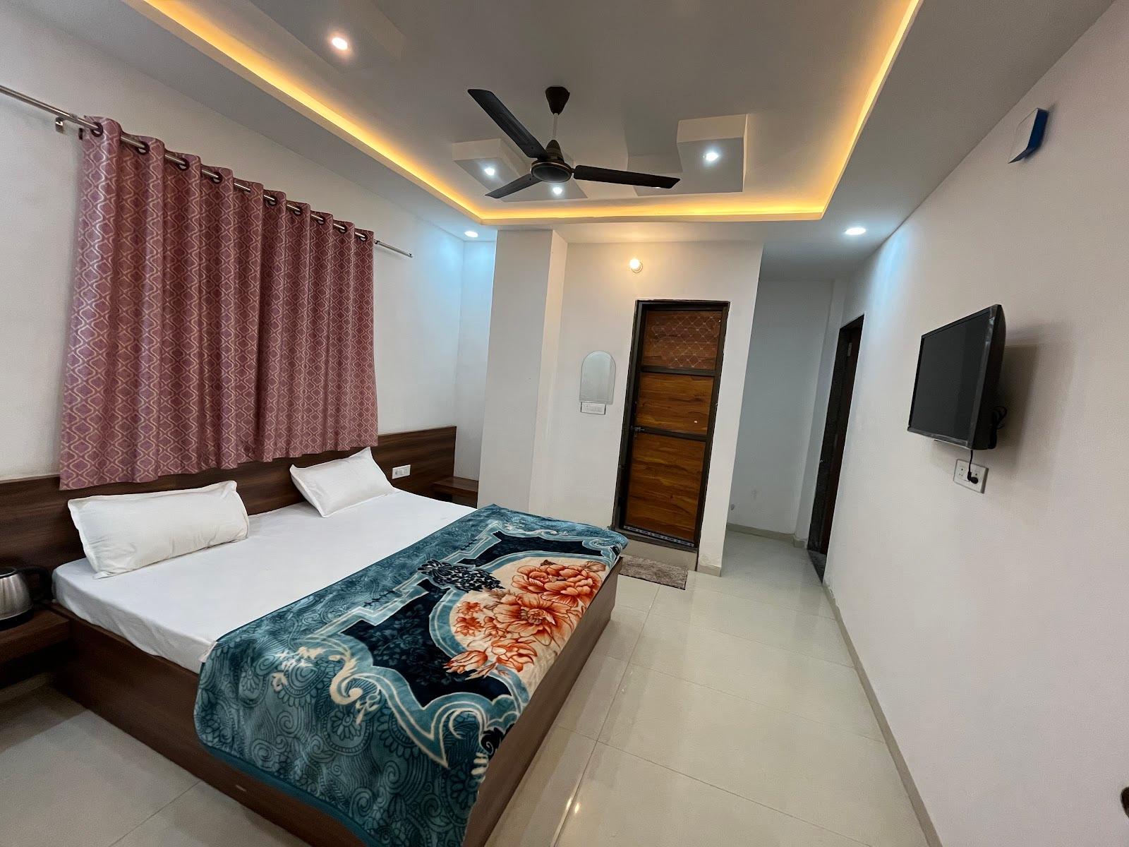 Shree Raghuvansh Hotel and Restront – photo 3