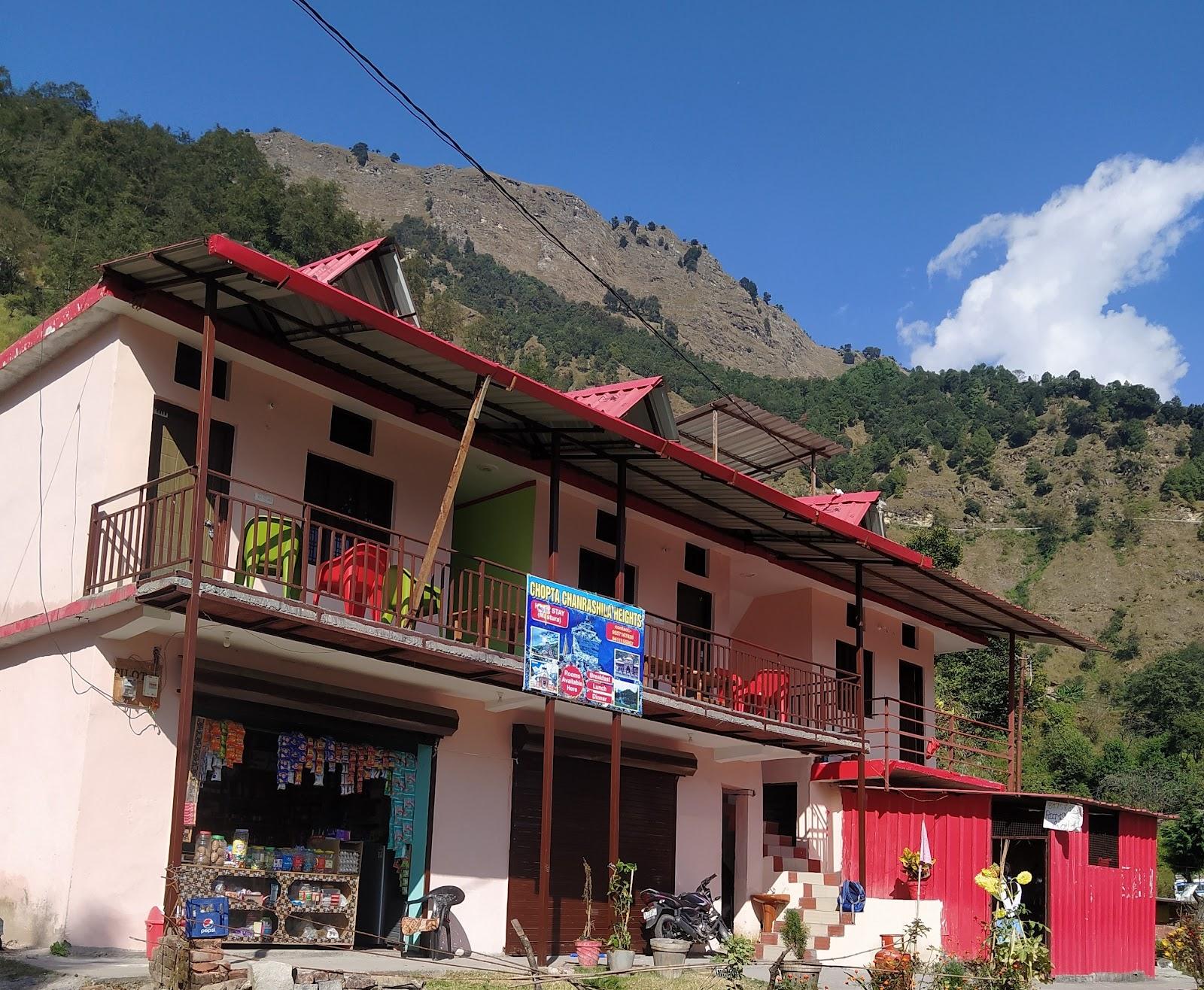 Chopta Chandrashila heights (Stay & Lodging)