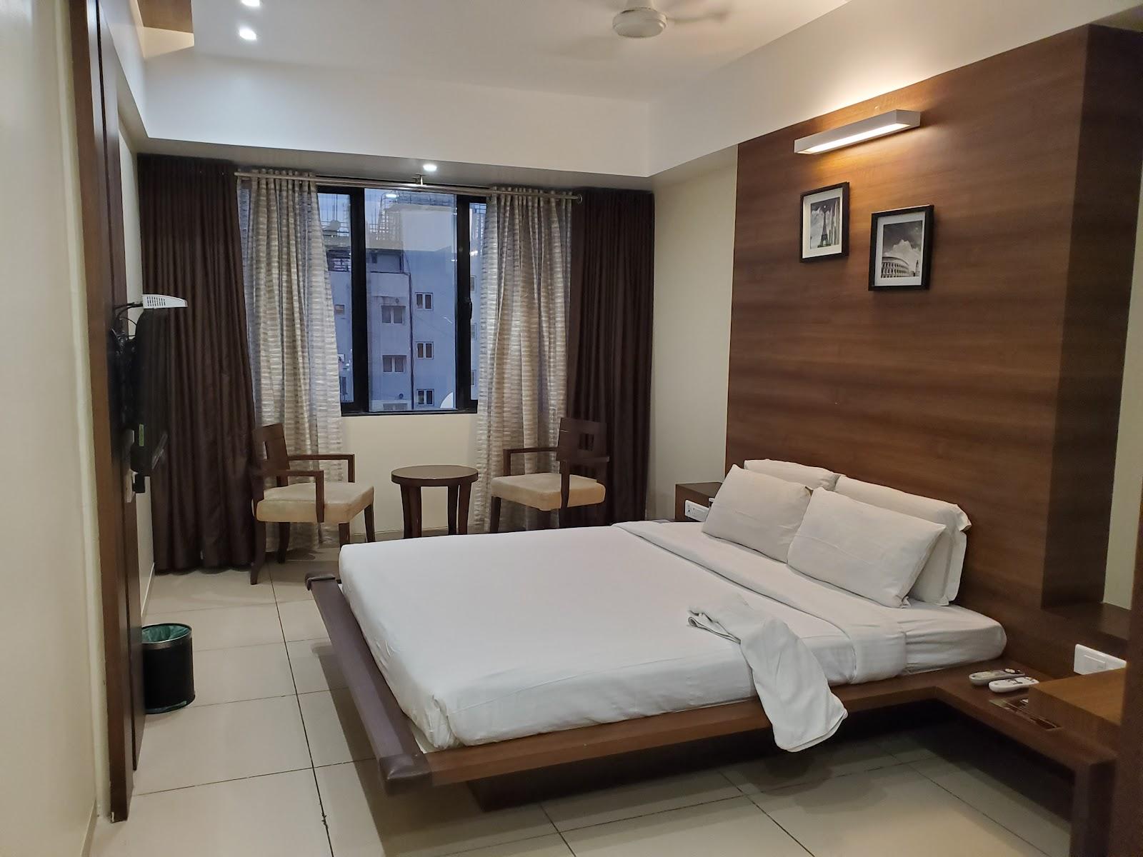 Hotel 3 Leaves, Kolhapur – photo 4