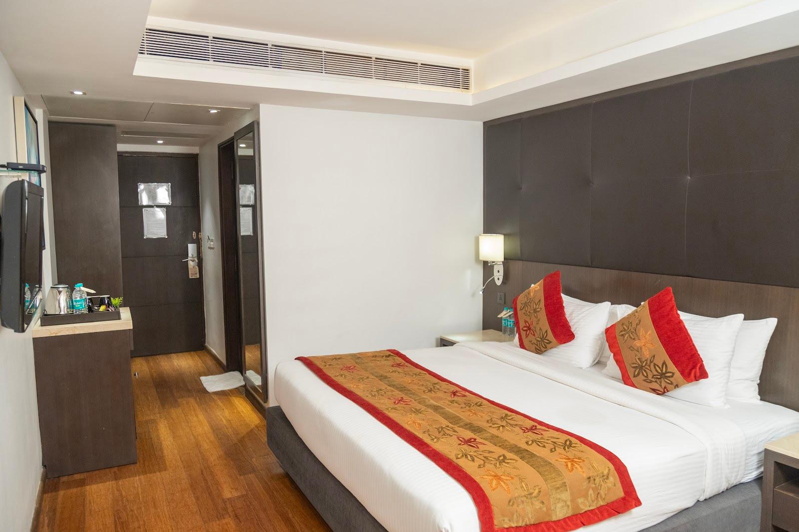 Ramee Guestline Hotel – photo 3
