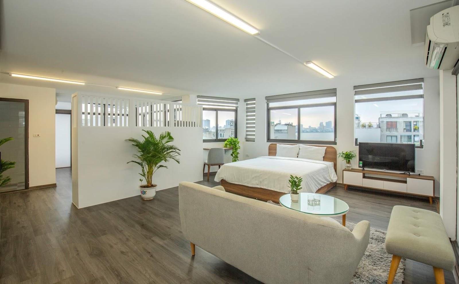 Minasi Home - Westlake – photo 1