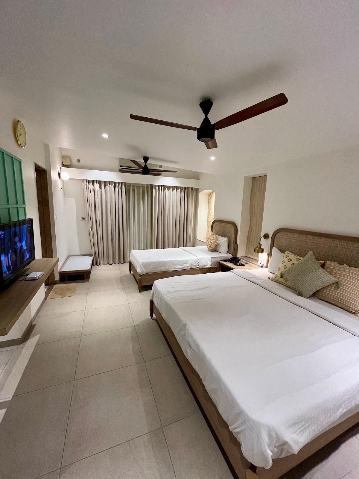 Bharat Hotel – photo 3