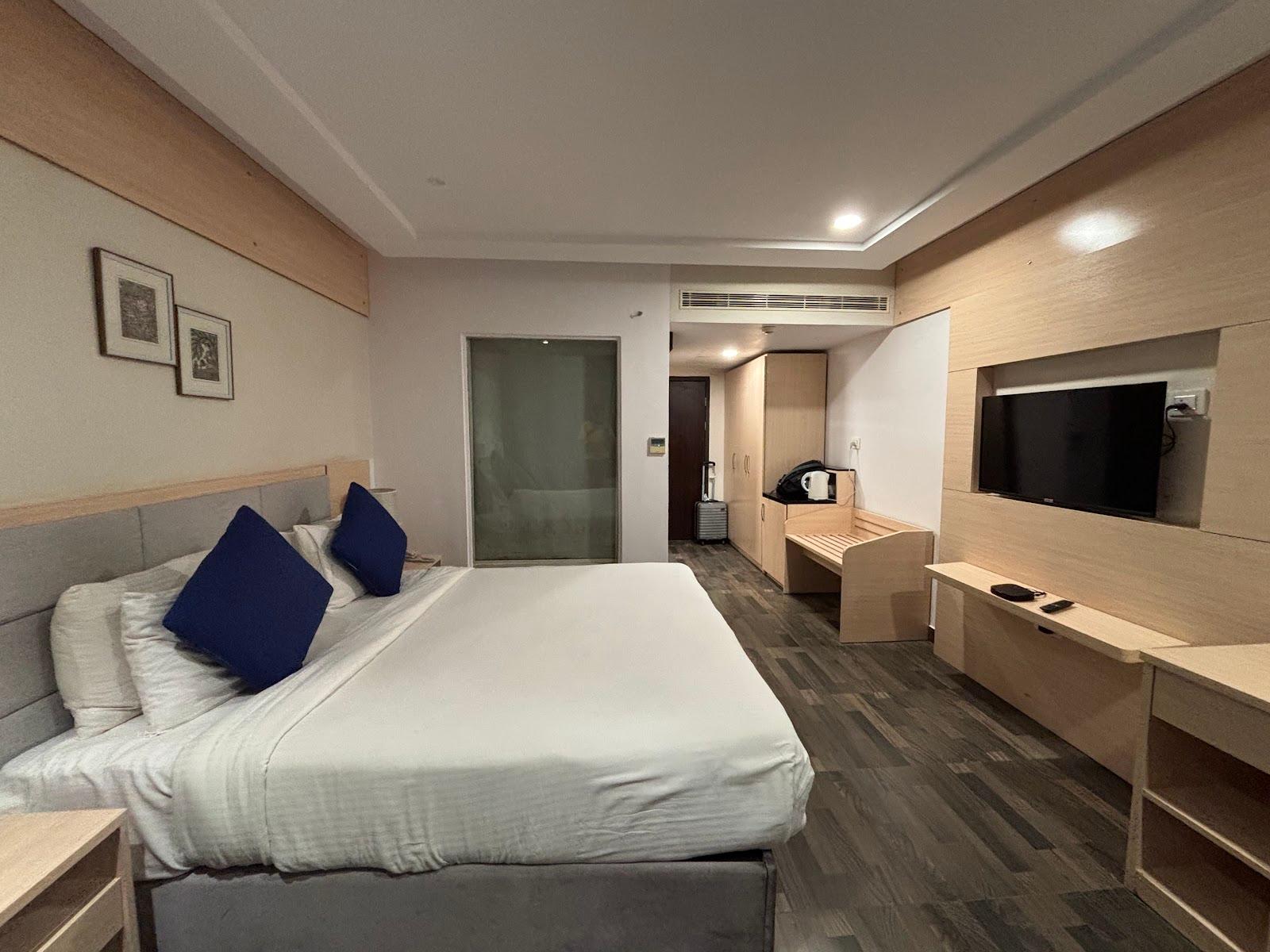Bay View Hotel Vizag – photo 3