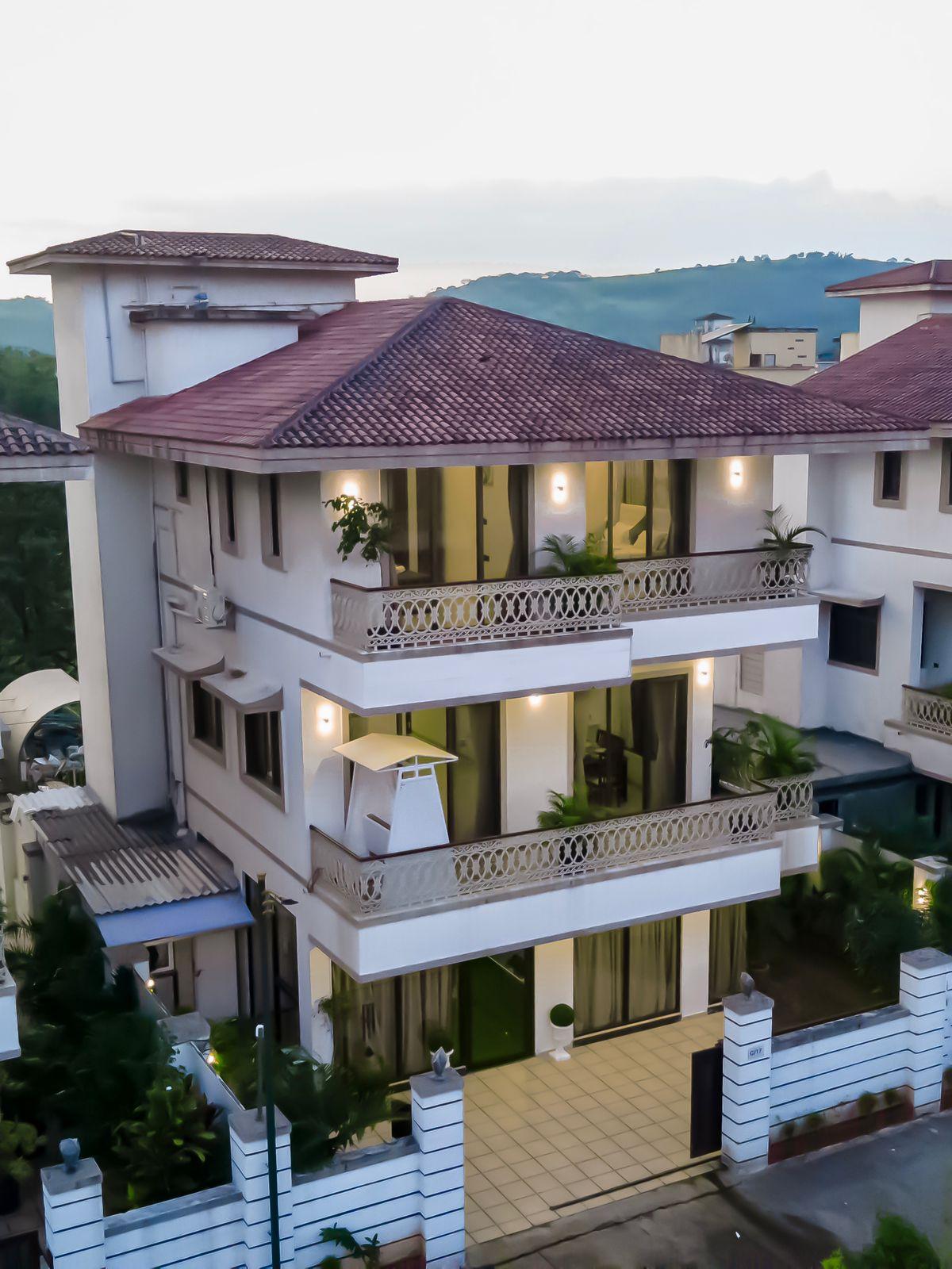 #Staycation Villas – photo 1