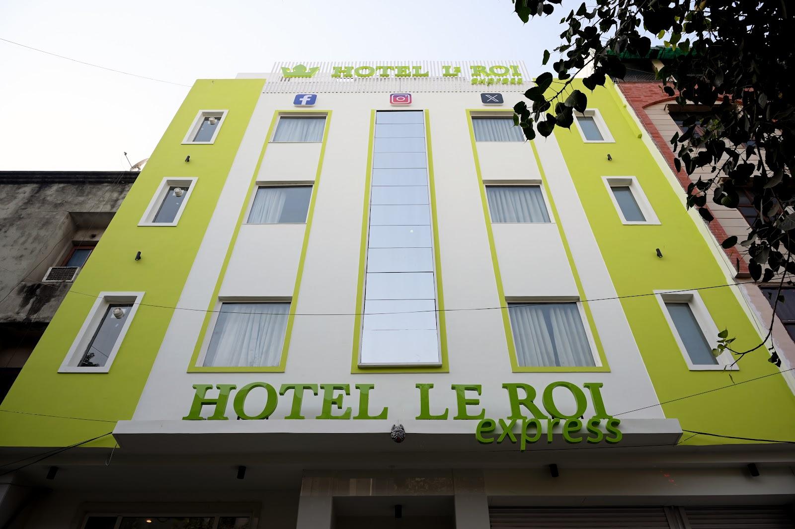 Hotel Le Roi Express @ Karol Bagh – photo 1