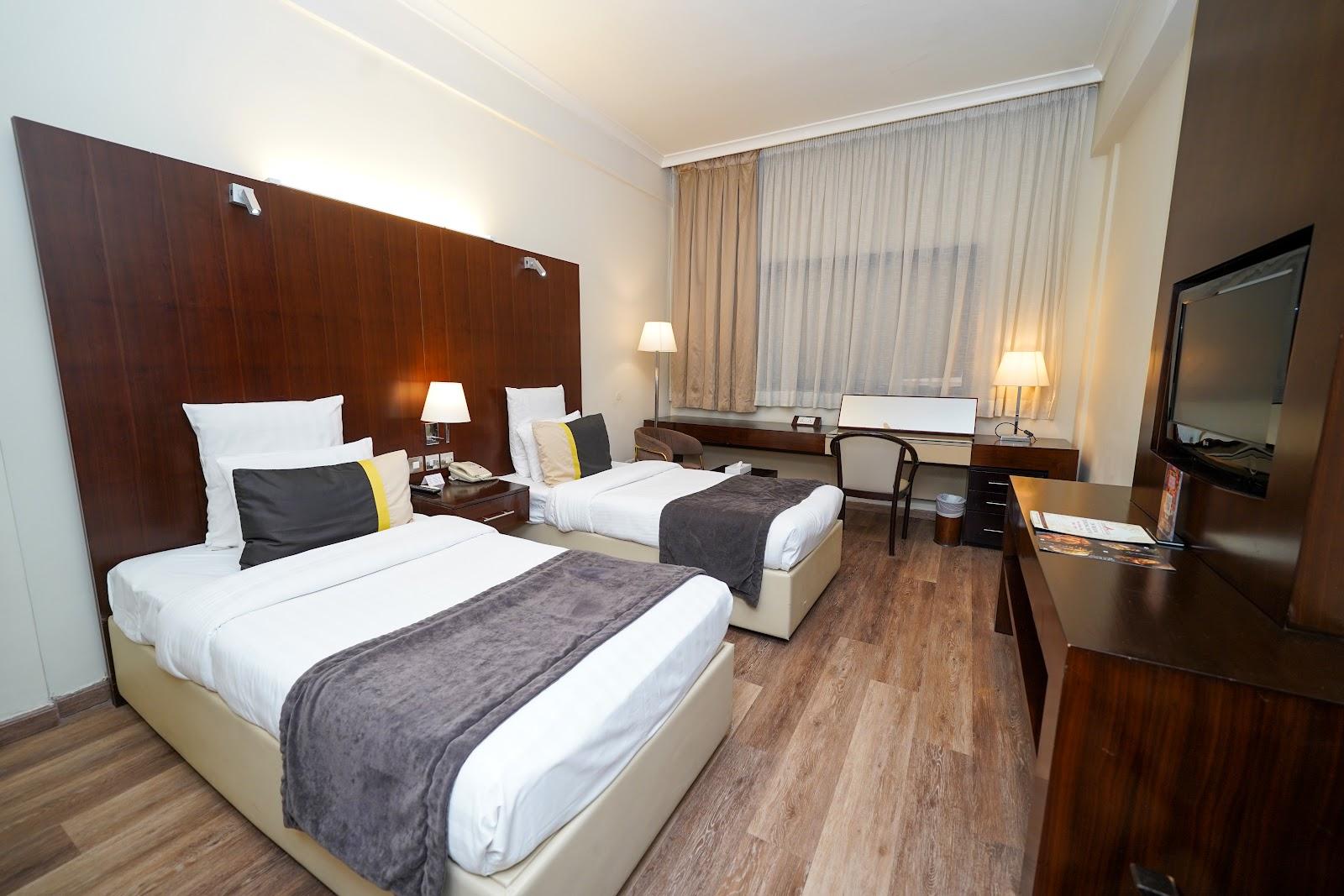 Aavri Hotel – photo 3