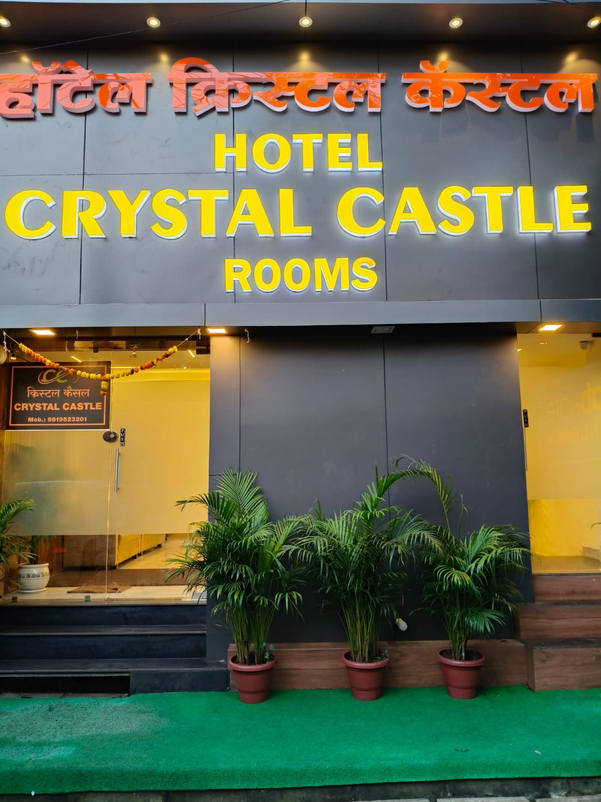 Hotel Crystal Castle – photo 1