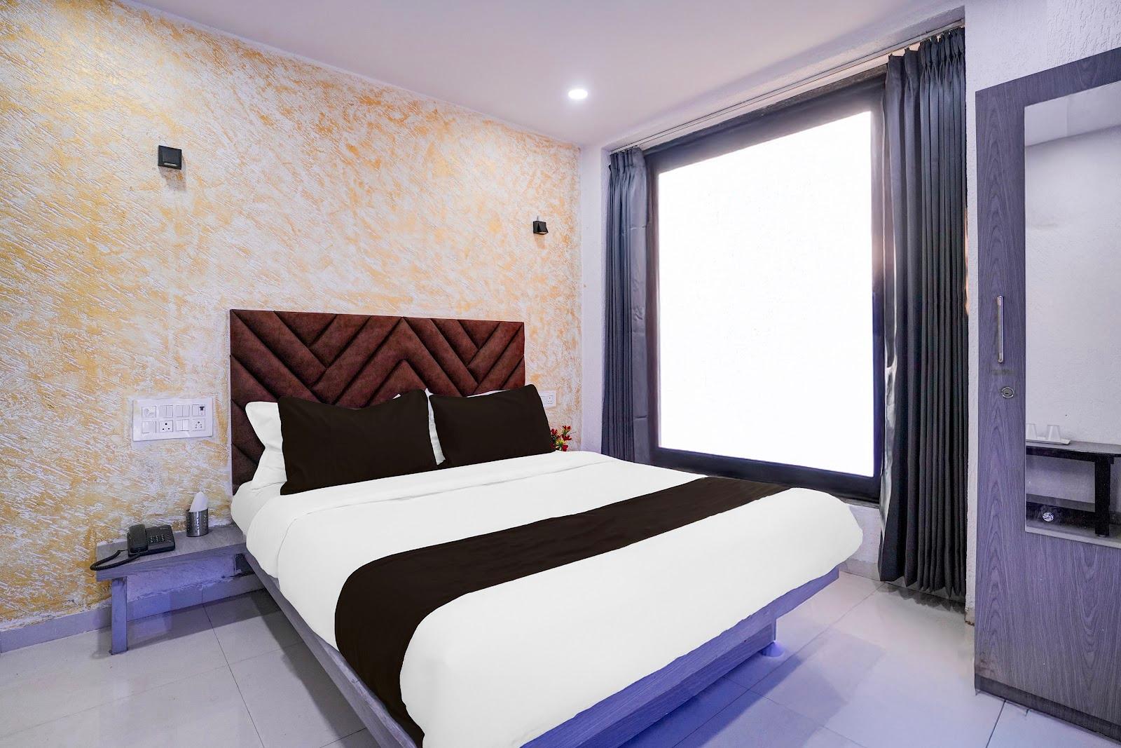 Hotel O by OYO Square Hotel – photo 4