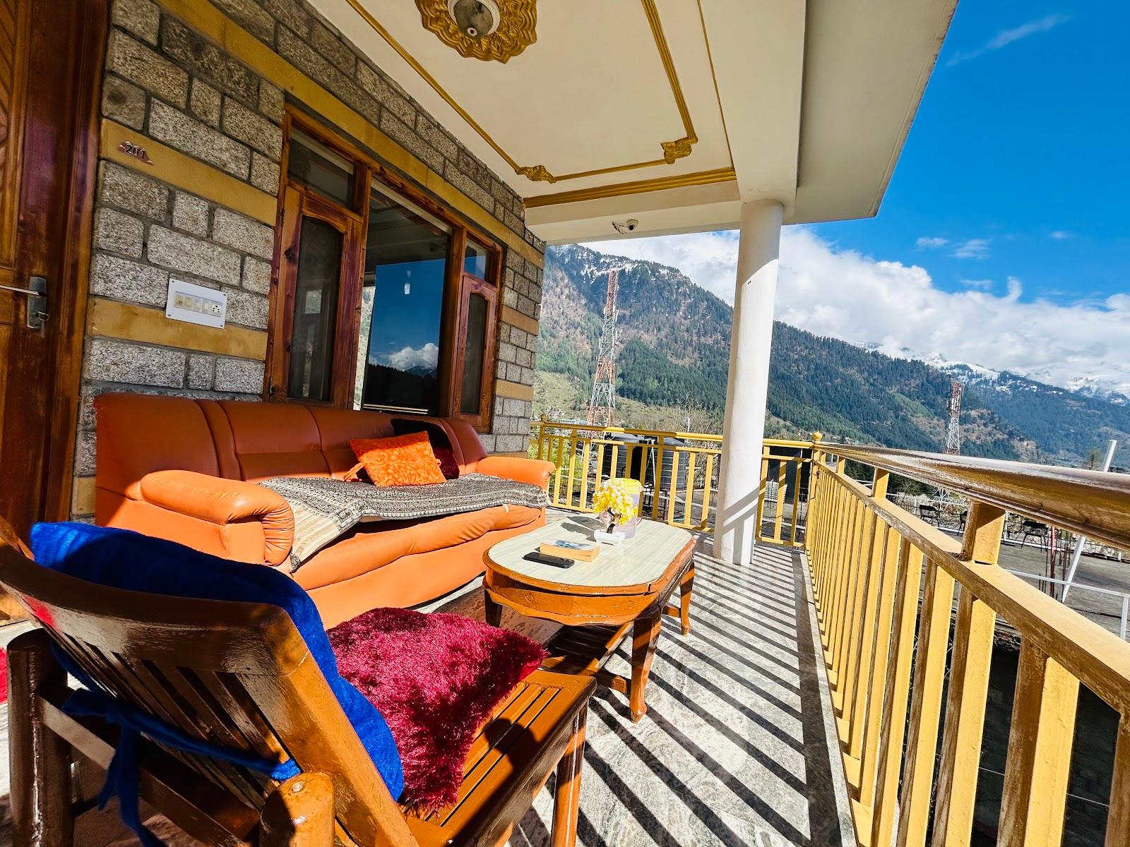 Hostelam the mountain story – photo 1