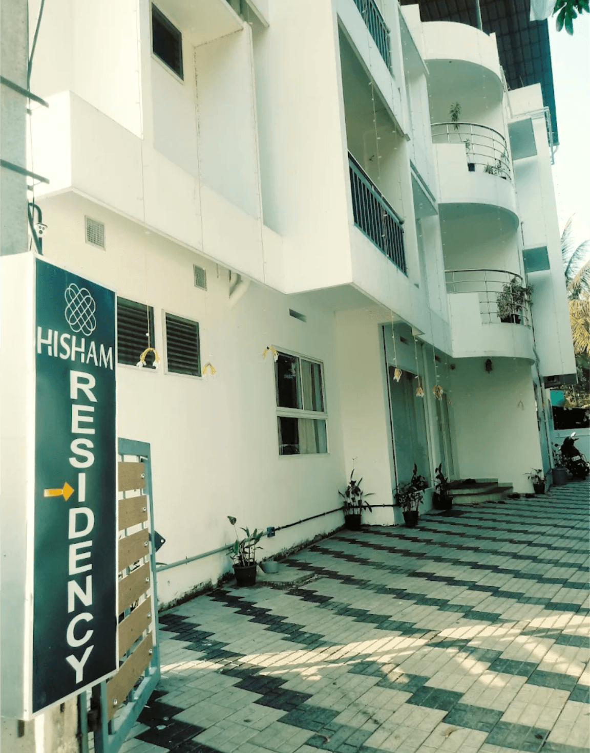 Hisham Residency