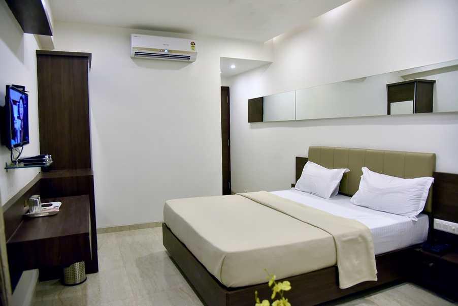 Hotel Skylight – photo 2