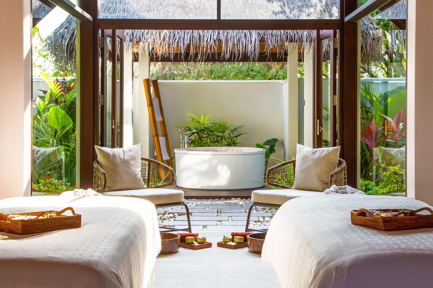Sheraton Maldives Full Moon Resort & Spa – photo 3
