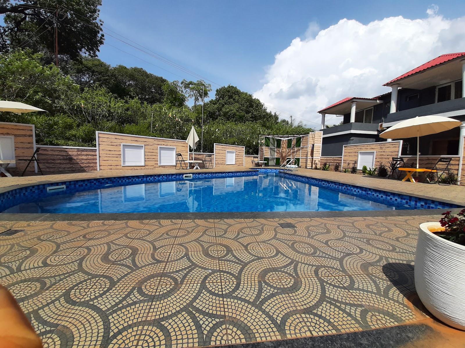 Treebo Jp Cottage With Swimming Pool – photo 4