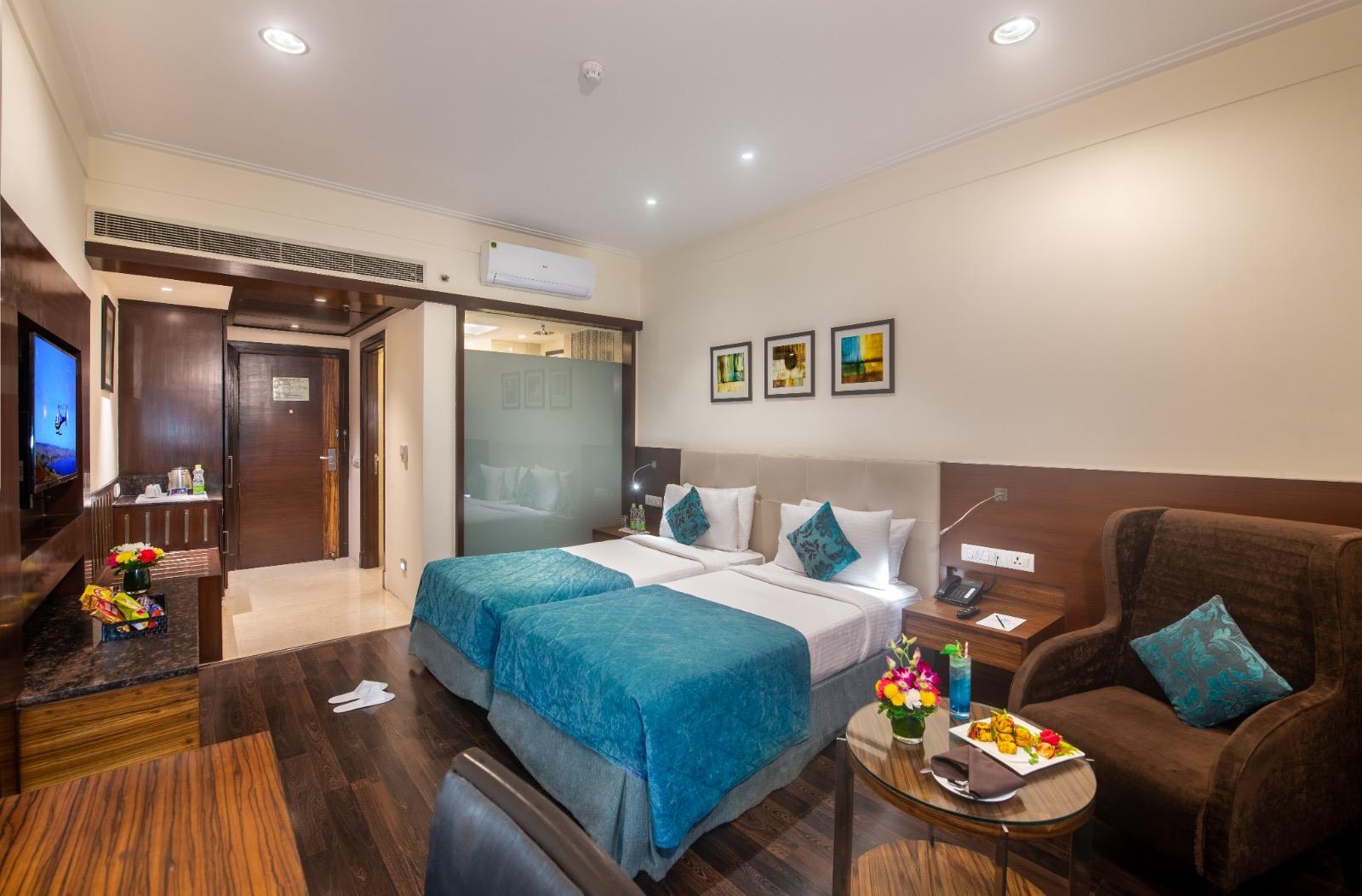 The Golden Palms Hotel & Spa – photo 3