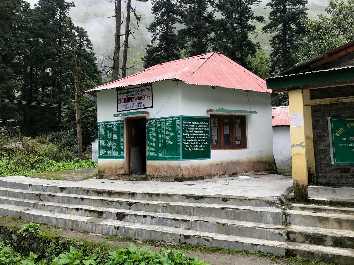 Valley of flowers Camp Ghangria – photo 4