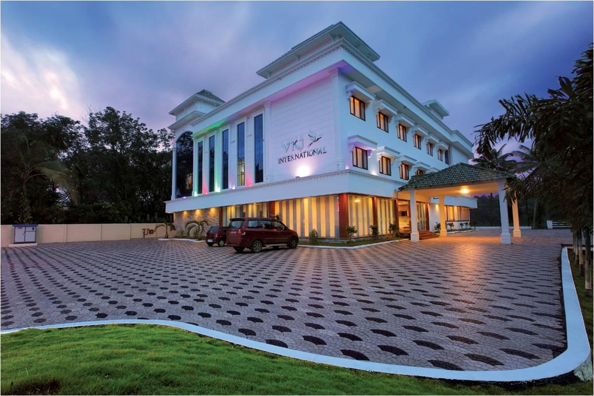 Hotel VKJ International,Thattekad – photo 1