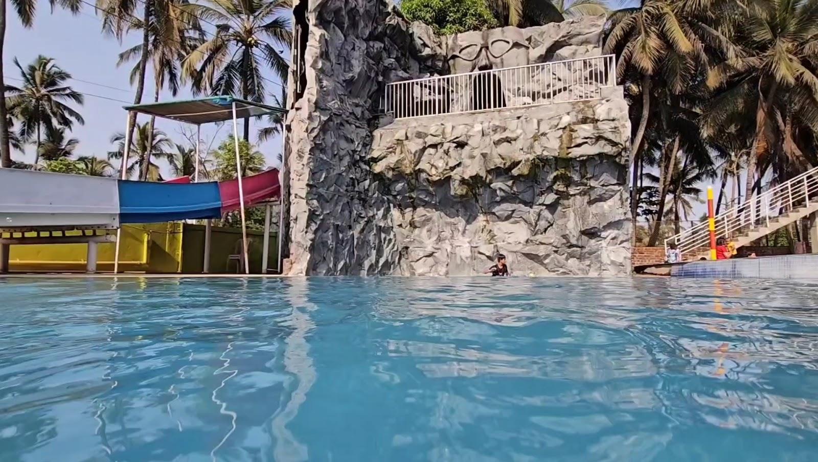 Nisarg Resort – photo 2