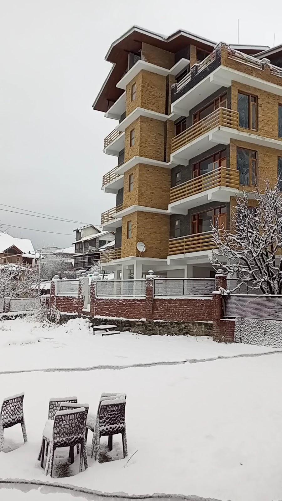 La Kailasha Regency Manali – photo 2
