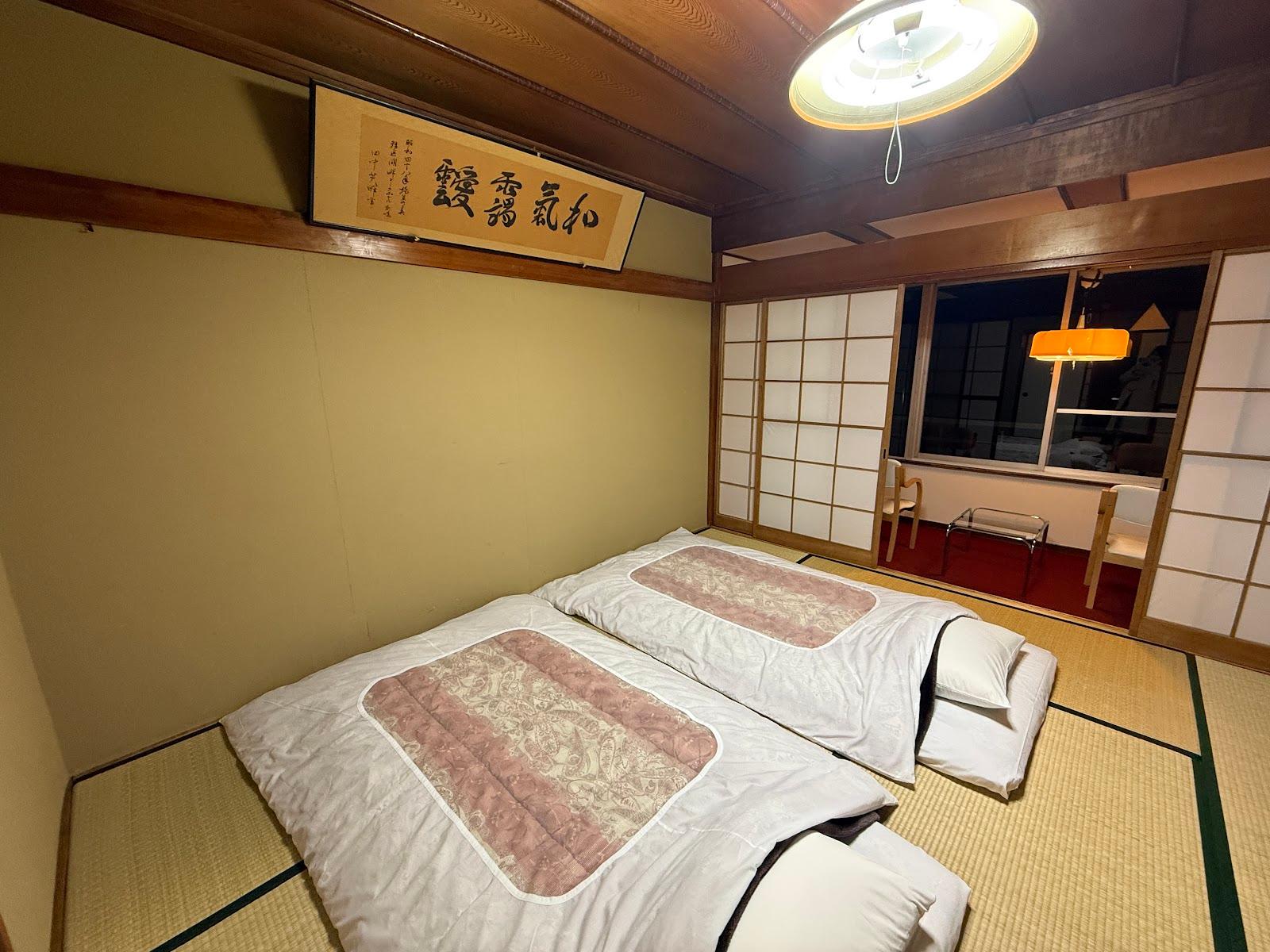 Shoji Lake Hotel – photo 3
