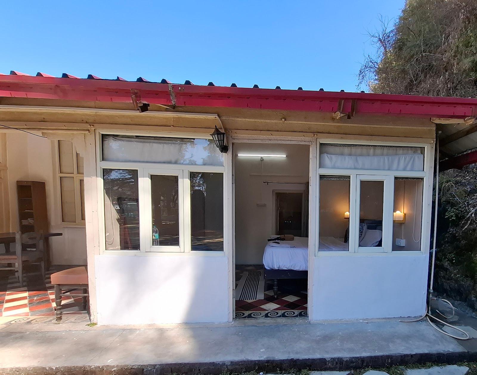 The HillCrest – photo 1