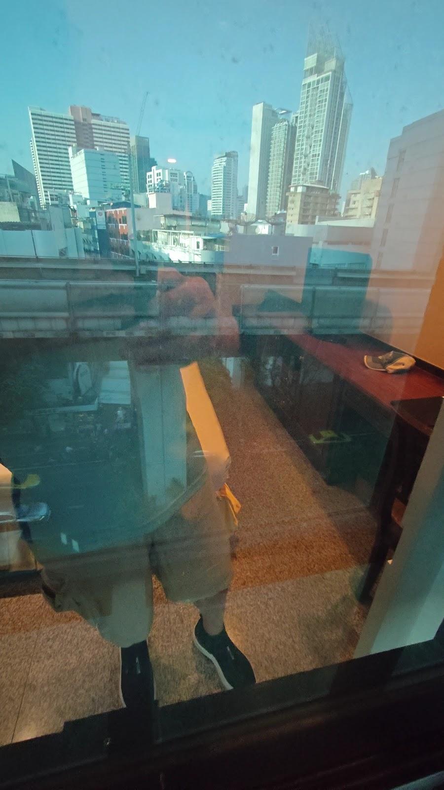 Majestic Suites Hotel Nana Bangkok. – photo 2
