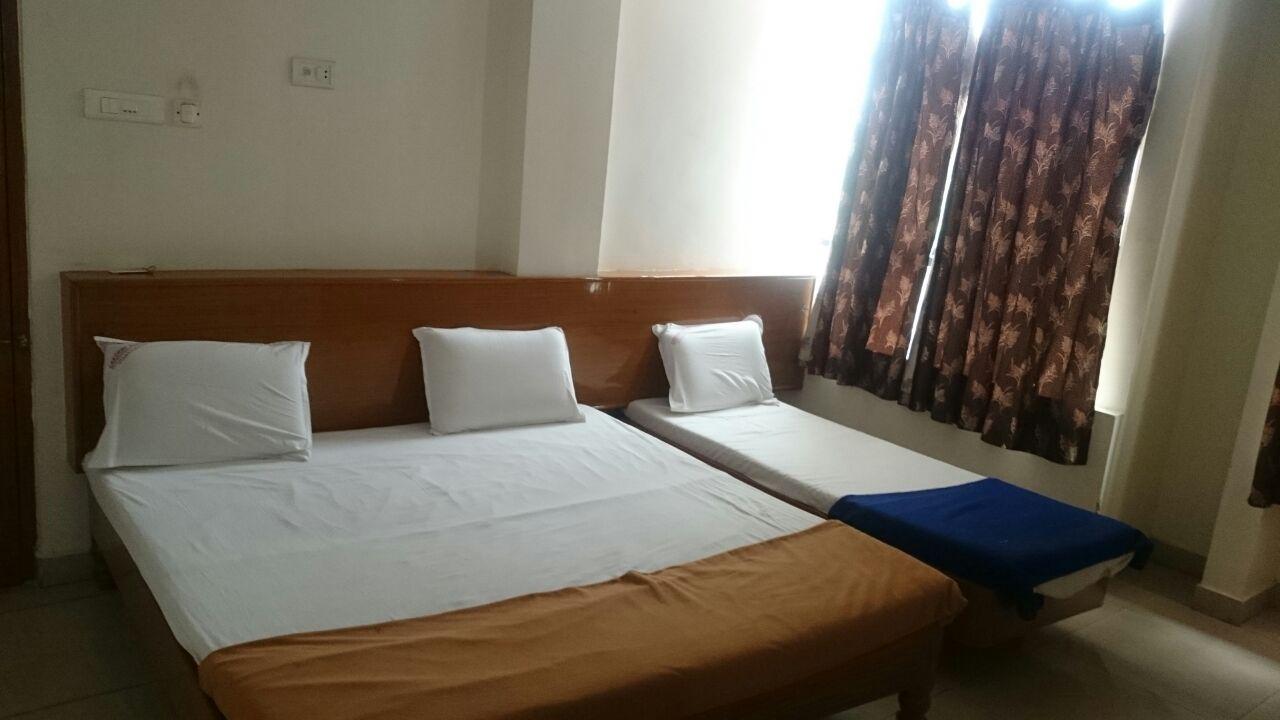 Hotel Lakshmi Residency – photo 3