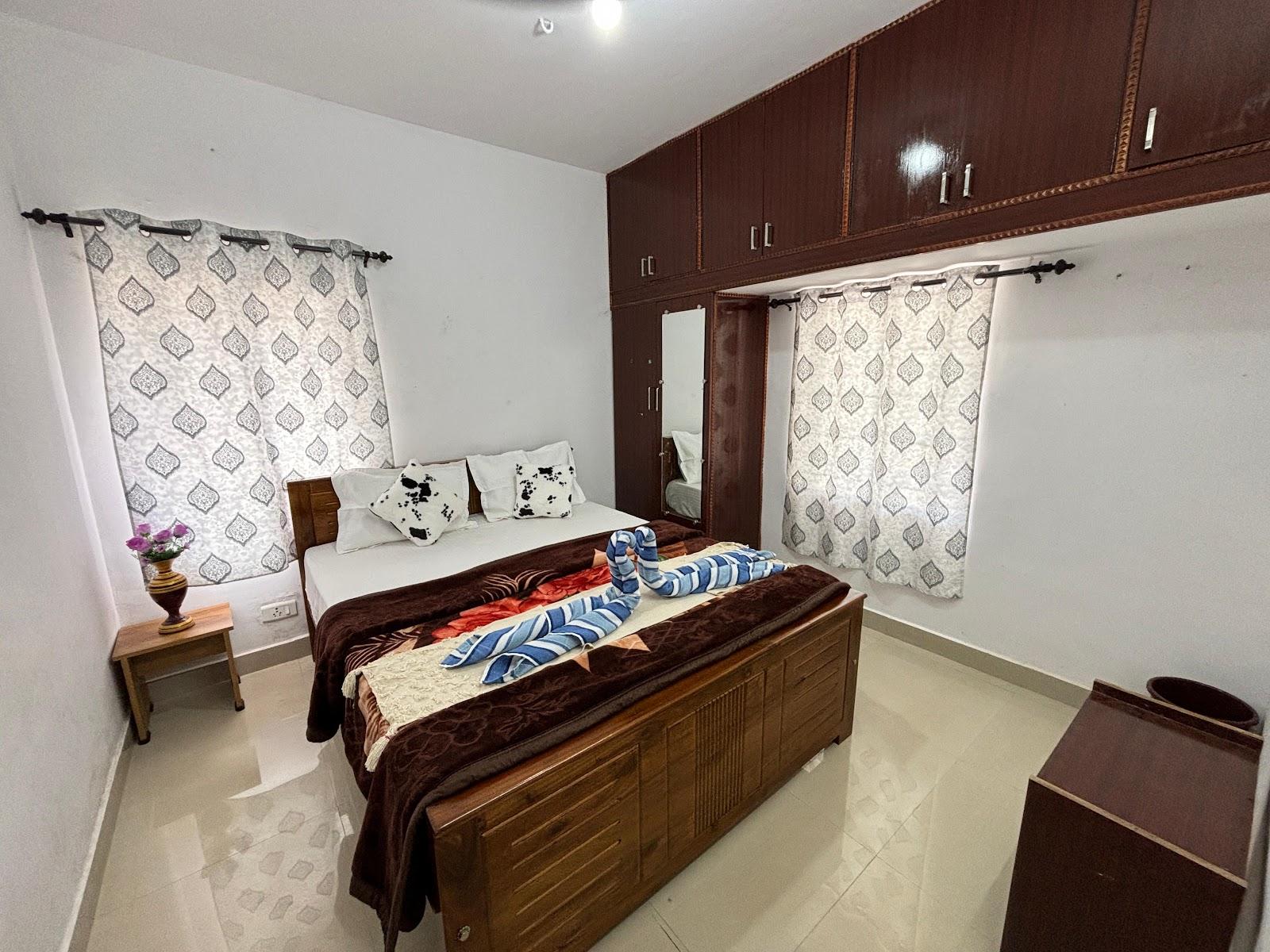 Crown Crest Home Stay – photo 2