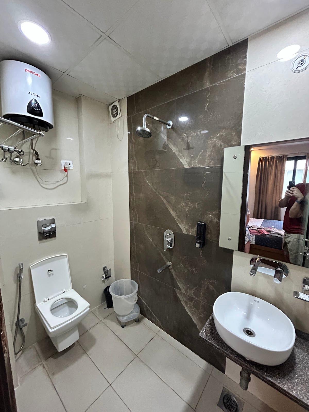 Hotel The Pacific Suites Mahipalpur – photo 4