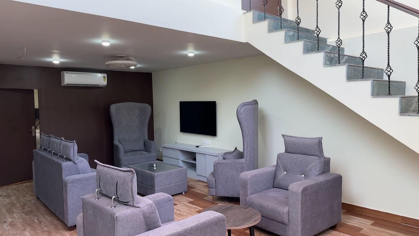 La Baga Beach Hotel – photo 2