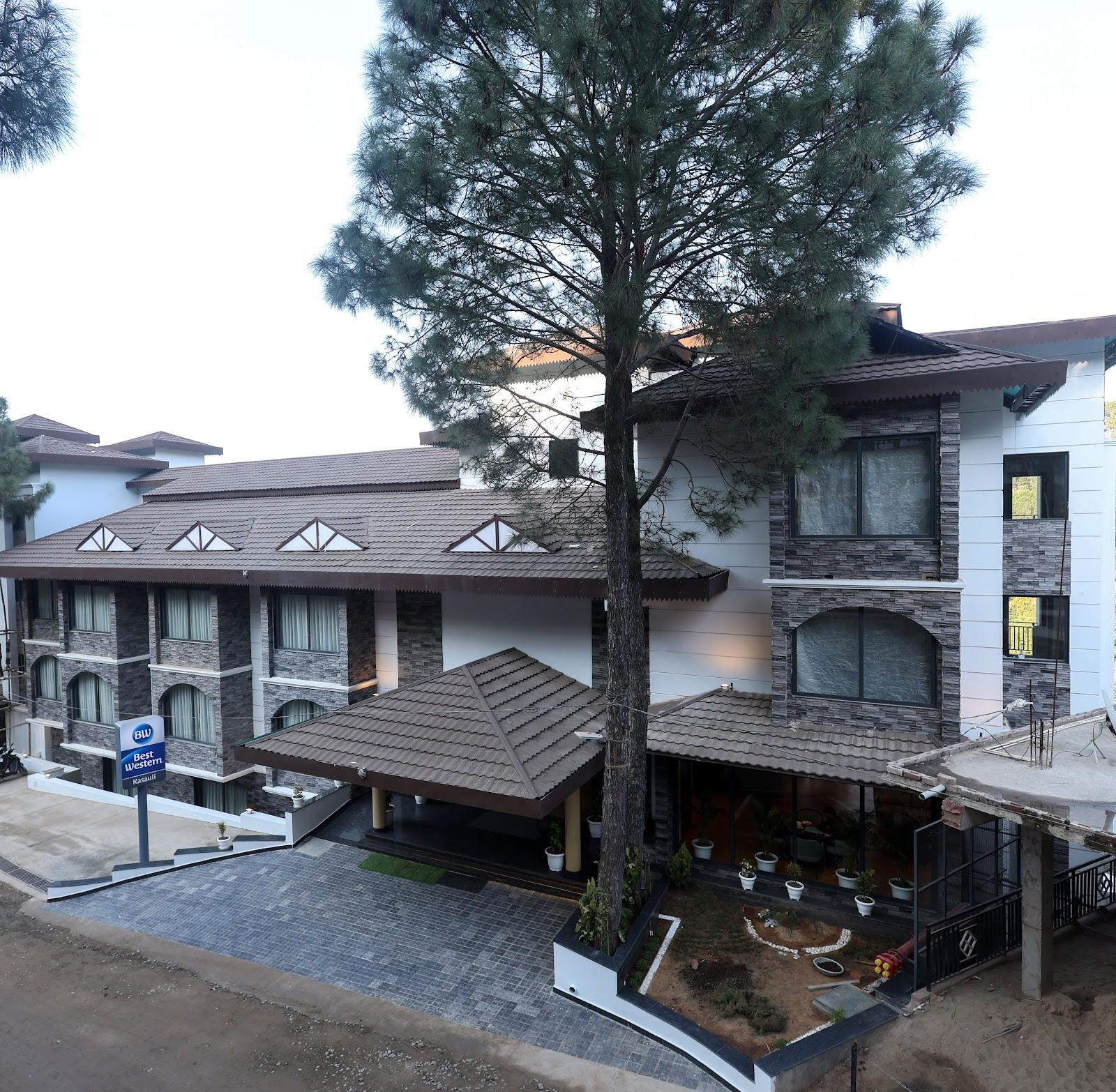 Best Western Matra Kasauli (HP) – photo 1