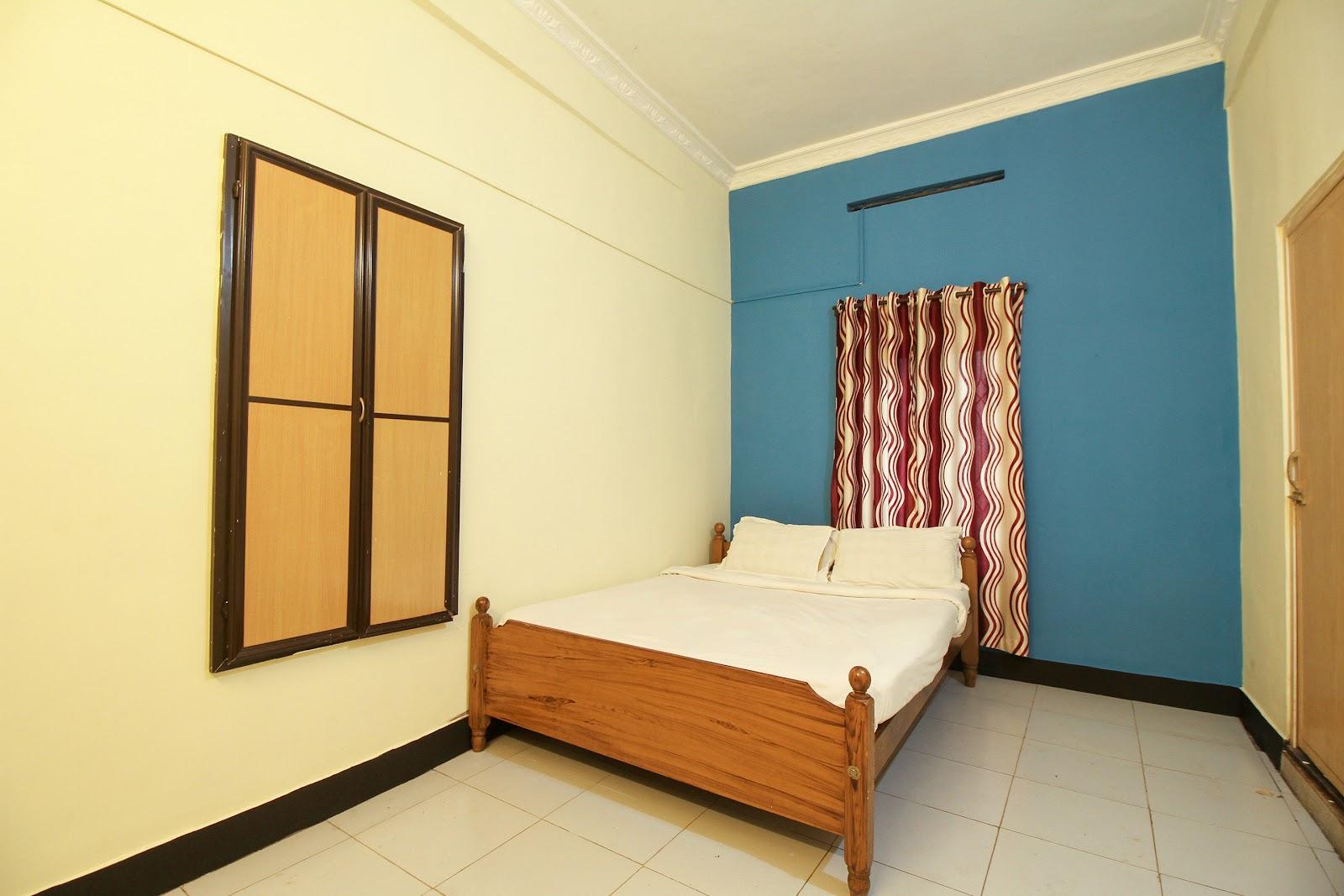 SPOT ON Mukkam Tourist Home – photo 4