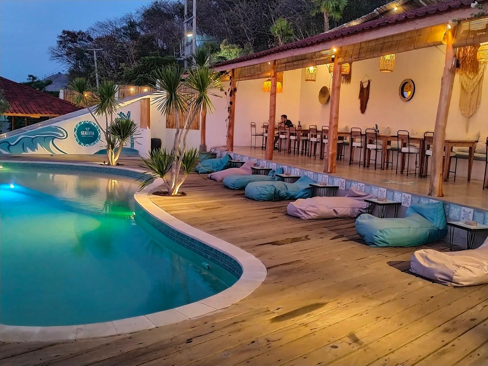 Seaesta Komodo Hostel & Hotel – photo 2