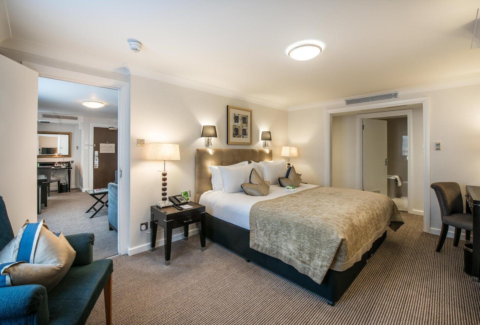 Holiday Inn London - Kensington High St. by IHG – photo 2