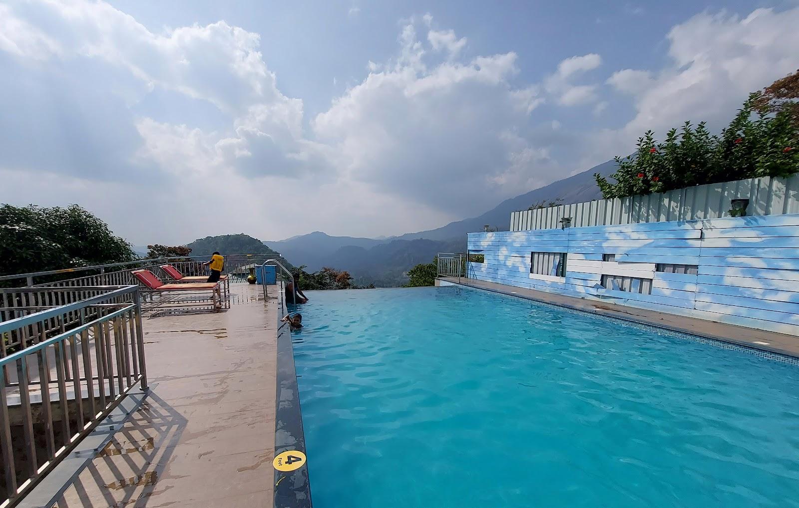 The Lake View Munnar Resort – photo 4