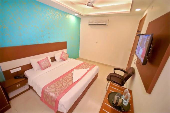 Hotel Platinum Near Delhi Airport – photo 1