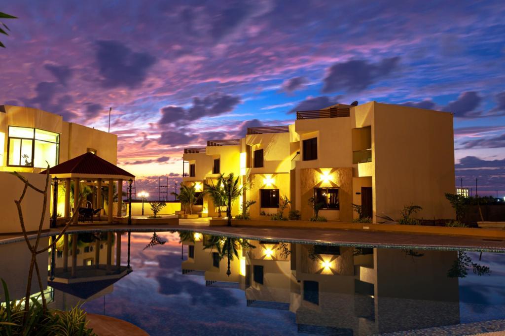 The Sky Imperial - Bapu’s Resort, Dwarka – photo 1