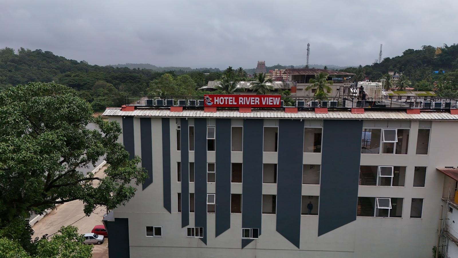 HOTEL RIVER VIEW SRINGERI