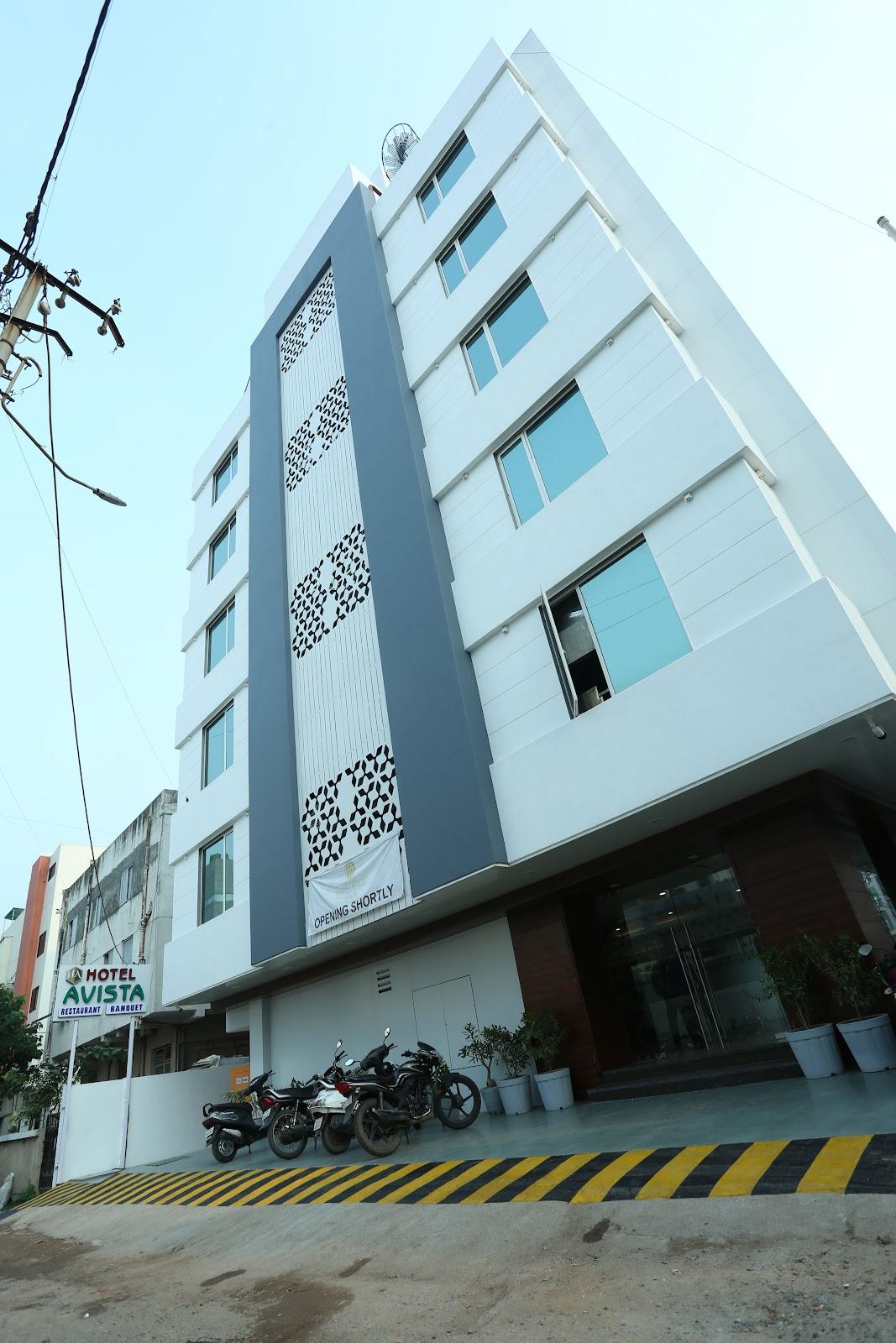 Hotel Avista Vadodara