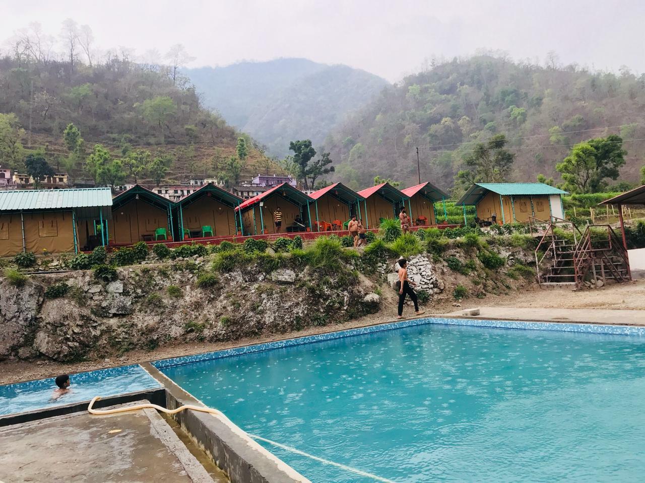 Riverside Camping in Rishikesh – photo 4