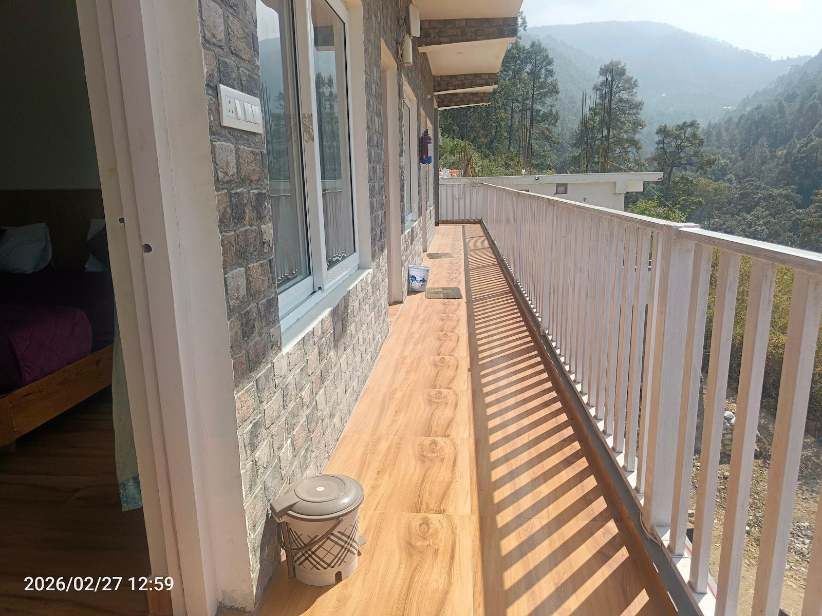 Kainchi Dhaam Guest House – photo 1