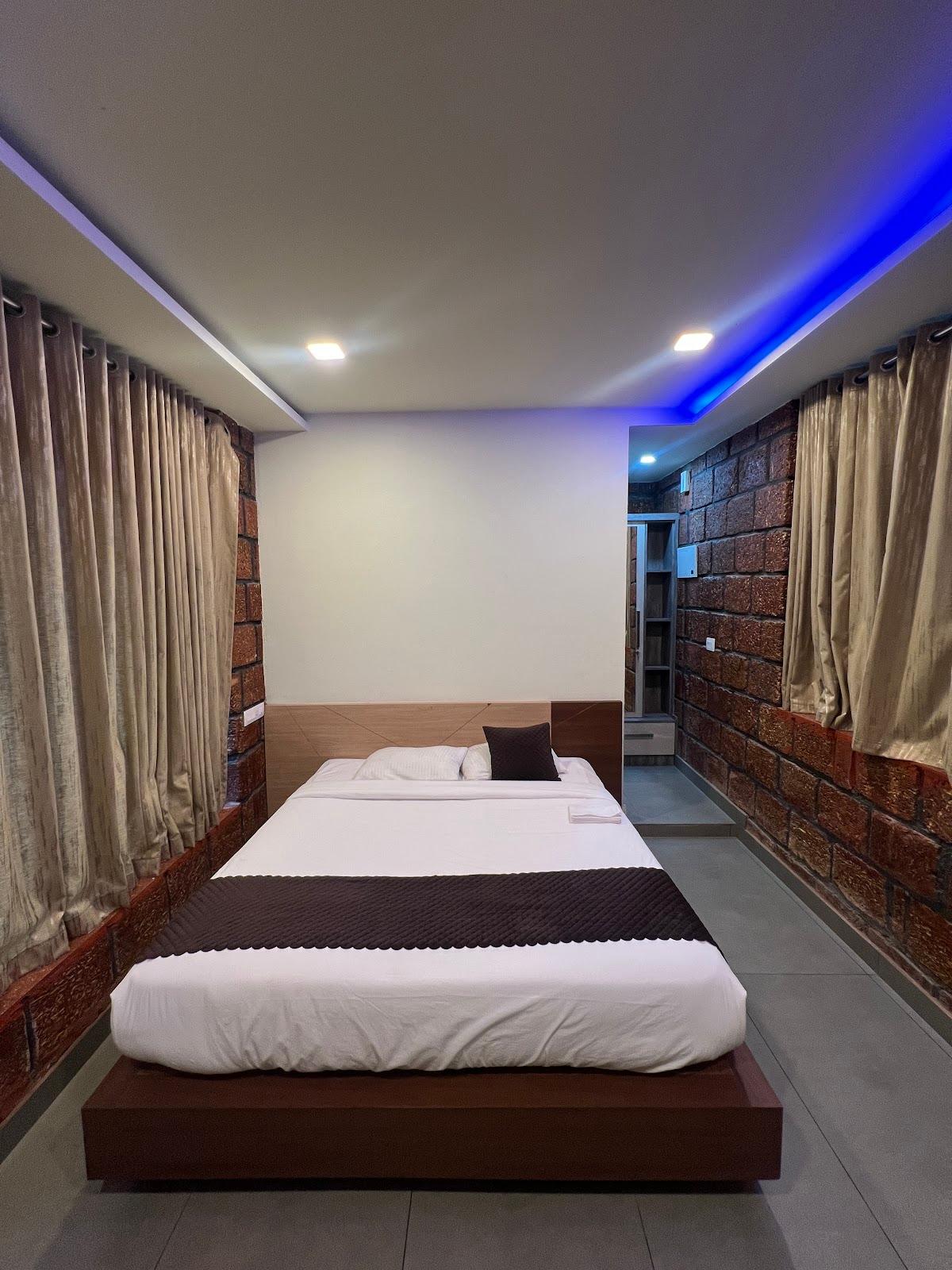 GREENLEAVES HOLIDAY HOMES – photo 3