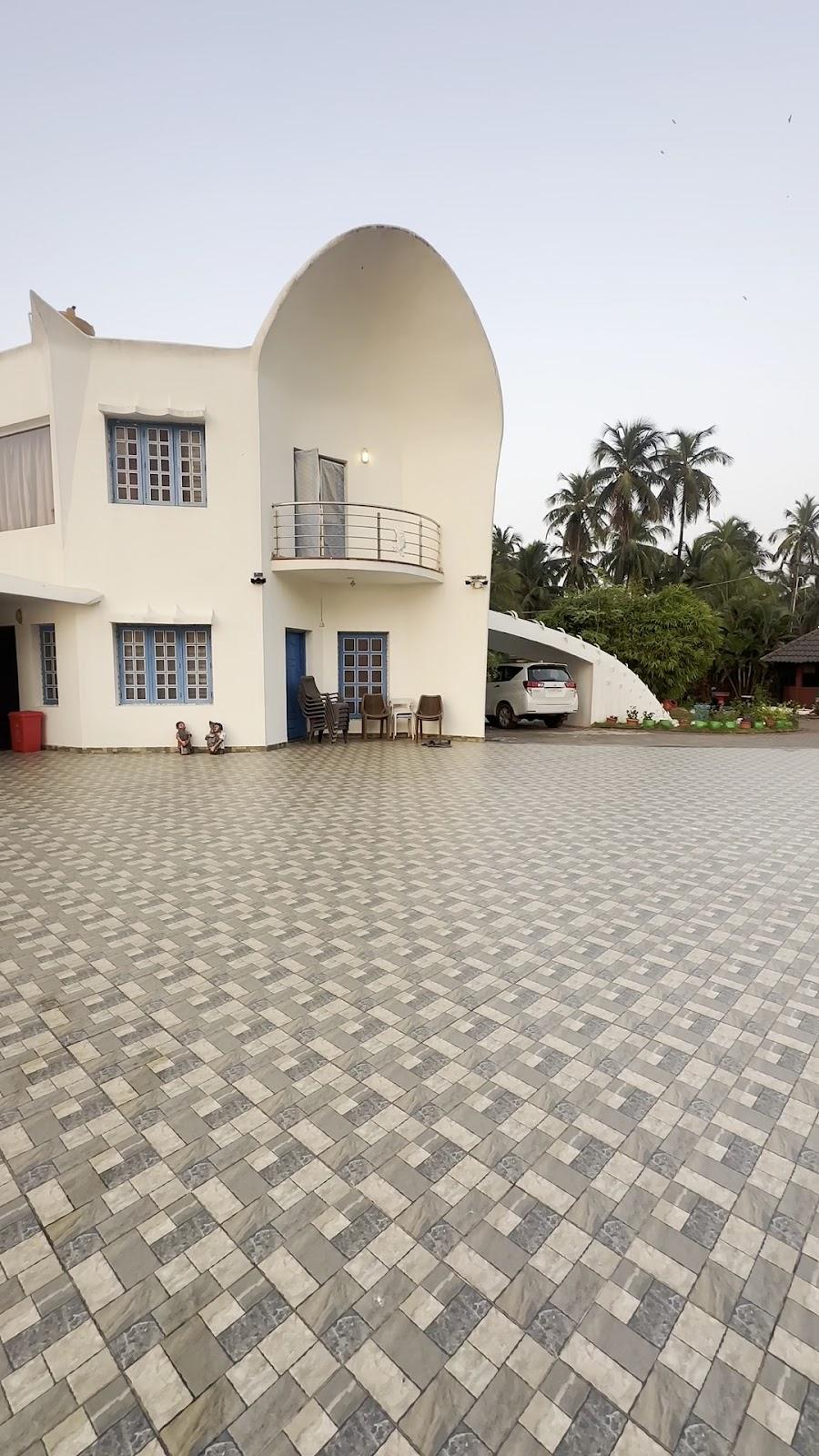 White Noise Beach House – photo 2